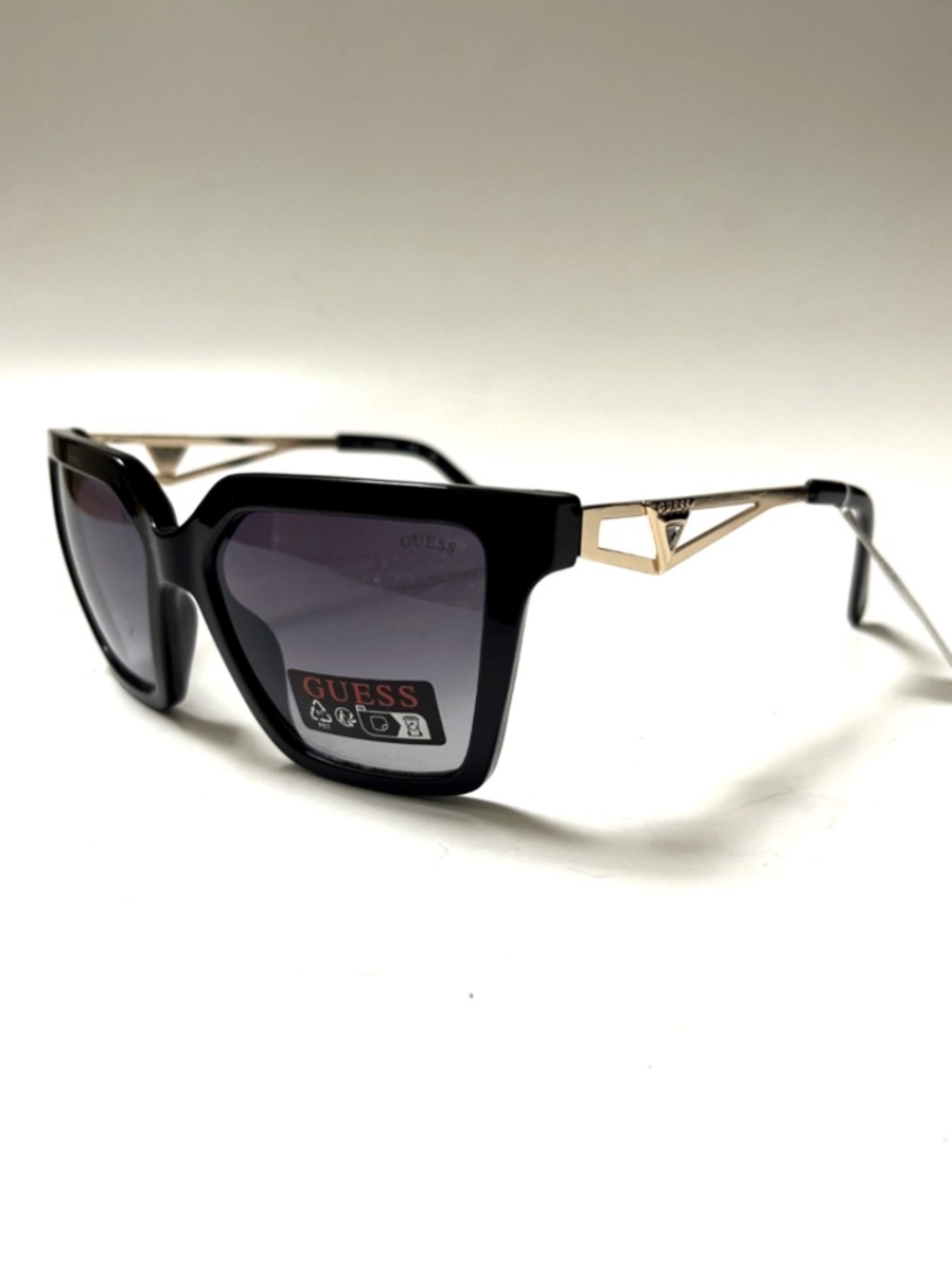 New GUESS Geo Sunglasses GO00107 Classic Black Lens Gold Rhinestone